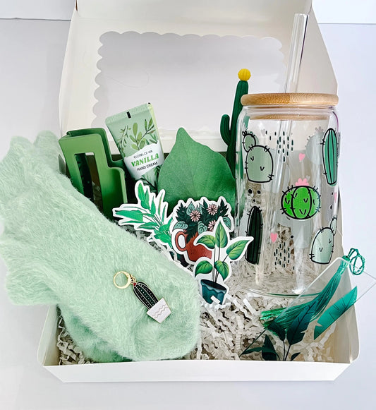 Plant Lover Gift Kit – Tumbler, Socks & Cute Greenery-Inspired Self Care Kit and Accessories