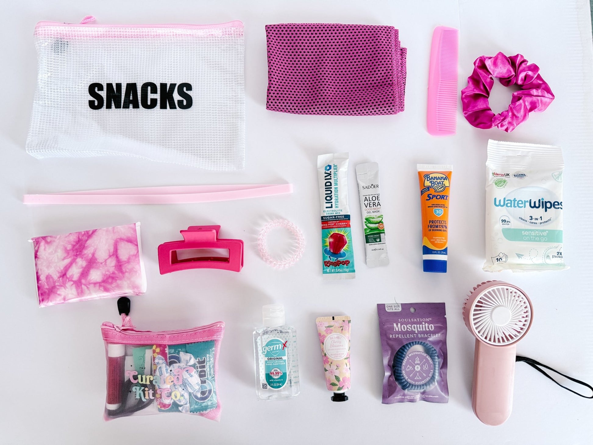 Deluxe Beach & Pool Essentials Kit - Curated Kit Co